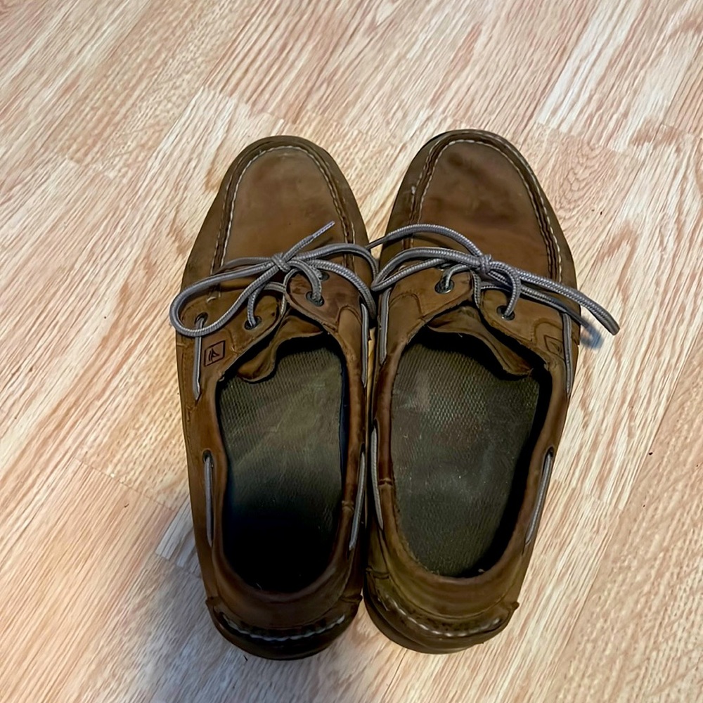 Men’s Sperry top-siders